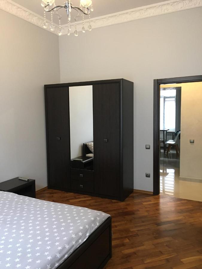 Apartment On Centre Lemberg Exterior foto